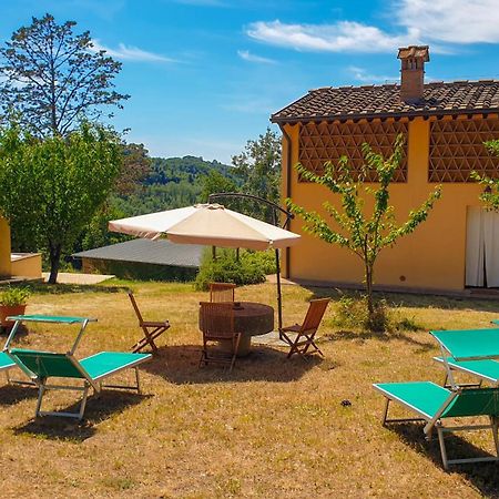 Agriturismo Podere Le Tombe ξενώνας Palaia Εξωτερικό φωτογραφία